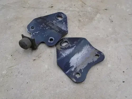 Suzuki 850 GS GS850-L GS850L Muffler Brackets 1981 SB138