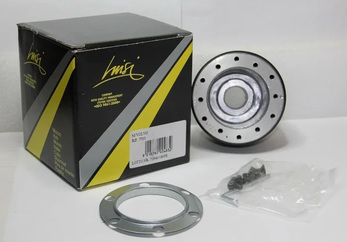 VOLVO 121 122 444 544 AMAZON PV Steering Wheel Hub Boss LUISI “MADE in ITALY “