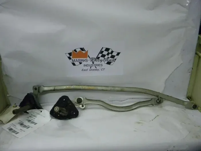 Windshield Wiper Transmission 0 – MRK32730