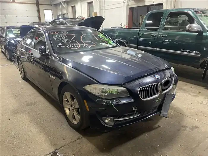 WINDSHIELD WIPER TRANSMISSION 528D 528i 535i 550i 740i 740il 750 09-15 – 1098478