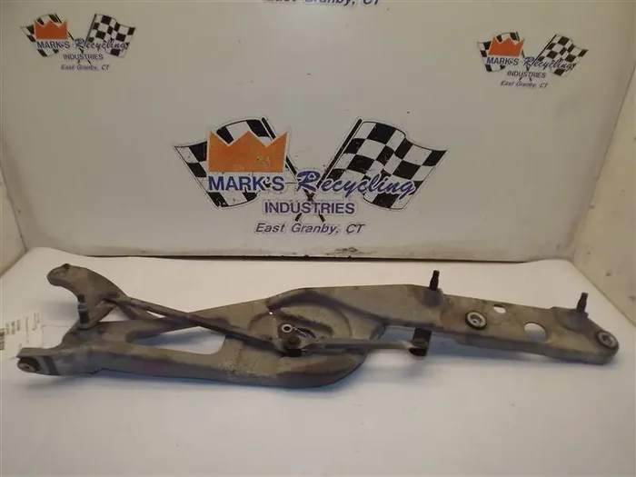 Windshield Wiper Transmission Dodge Durango 2006 – MRK186730