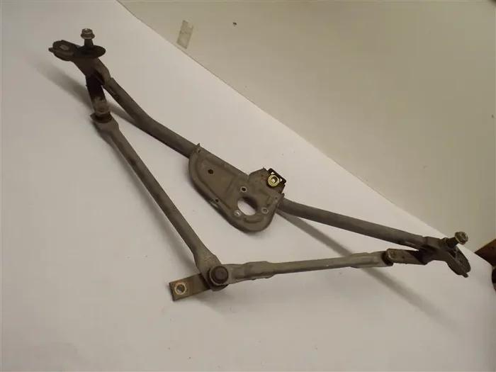 WIPER TRANSMISSION Audi A4 S4 Passat 2000 00 01 02 – 05 – MRK190361