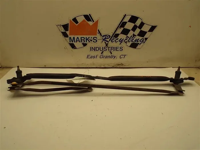 WIPER TRANSMISSION Express Savana 1500 2500 3500 1996 96 97 98 99 – 12 – MRK166810