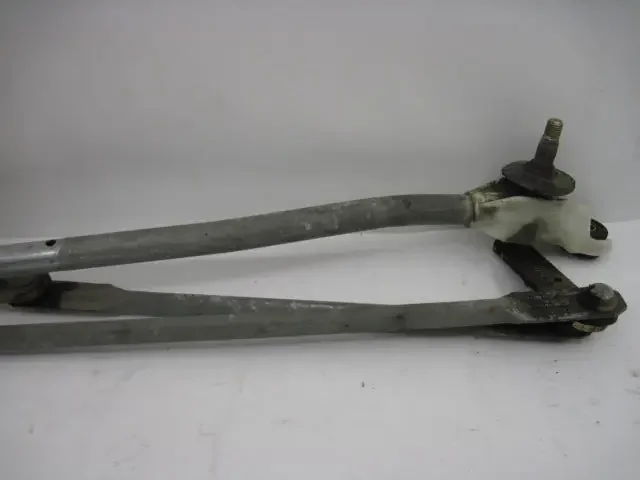 WIPER TRANSMISSION Nissan Sentra 00 01 02 03 04 05 06 – 822379