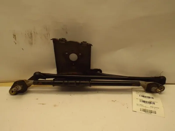 WIPER TRANSMISSION Sienna 1998 98 99 00 01 02 03 – MRK241789