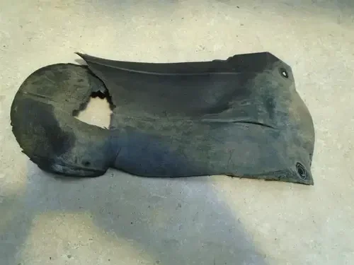 Yamaha 125 YZ YZ125 Used Mud Flap Torn 1995 YB153