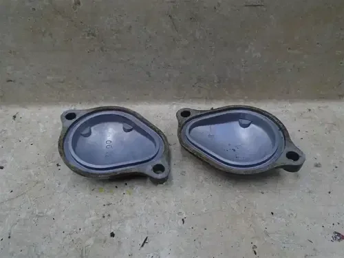 Yamaha 500 XT ENDURO XT500-E Engine Head Valve Caps Covers 1977 WD YB245