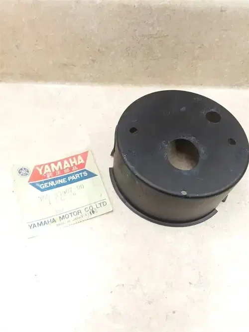 Yamaha RD350 RD250 Speedometer Cover 360-83507-00 NOS PA #29 AP-322